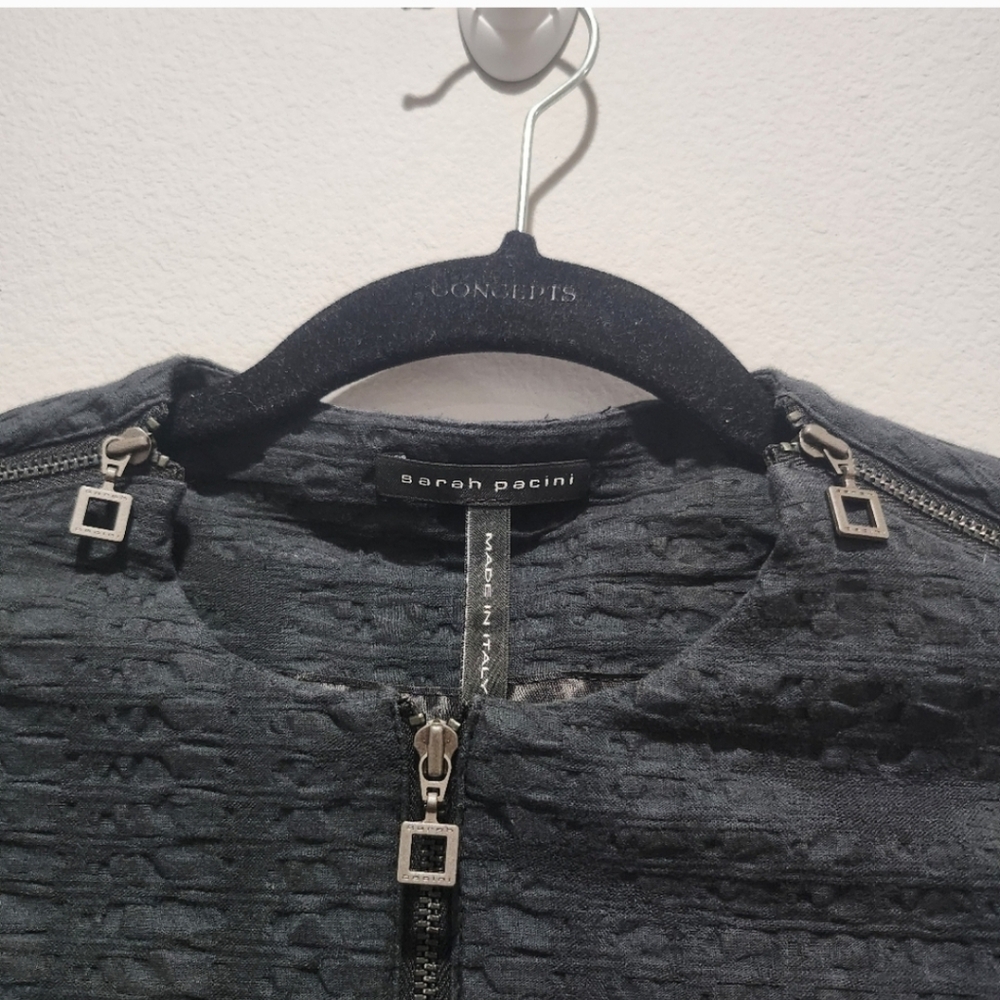 Sarah Pacini Charcoal Textured Blazer - Picture 4 of 7